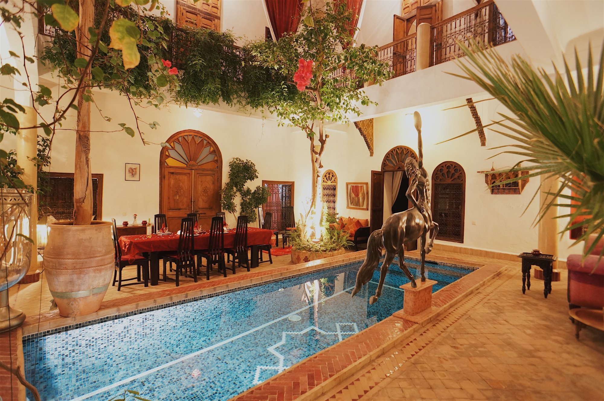 Riad El Zohar Piscine à débordement dans la cour - Marrakech